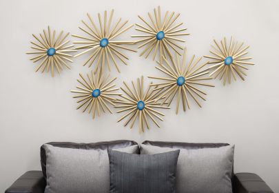 Alluring metal resin wall decor